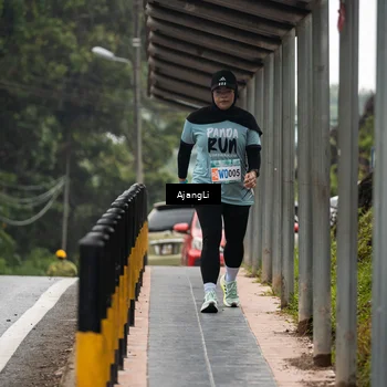Runner Photo 8594975