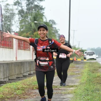 Runner Photo 8595003