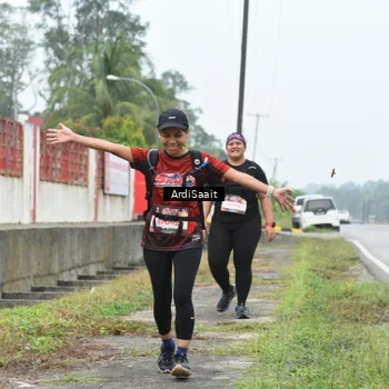 Runner Photo 8595005