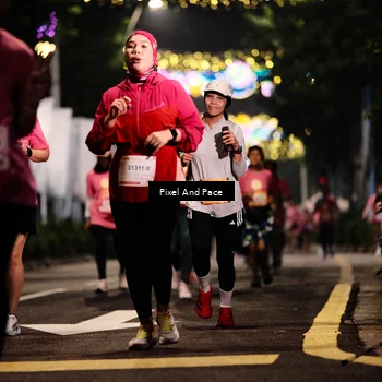 Runner Photo 8595254
