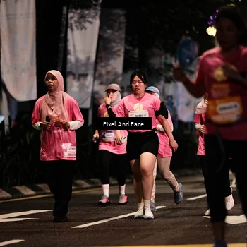 Runner Photo 8595288