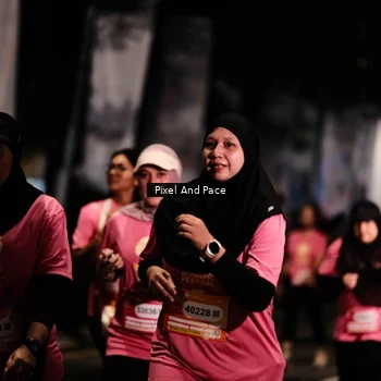 Runner Photo 8596068