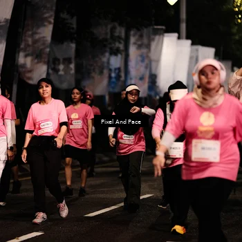 Runner Photo 8596249