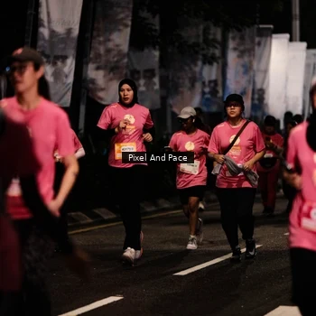 Runner Photo 8596681