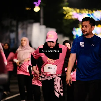 Runner Photo 8596738