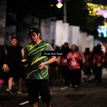 Runner Photo 8598541