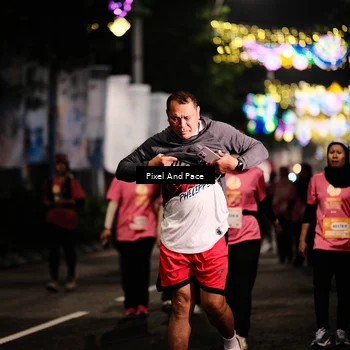 Runner Photo 8599186