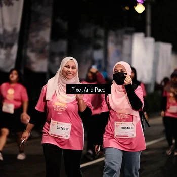 Runner Photo 8599302