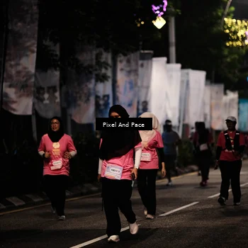 Runner Photo 8599943