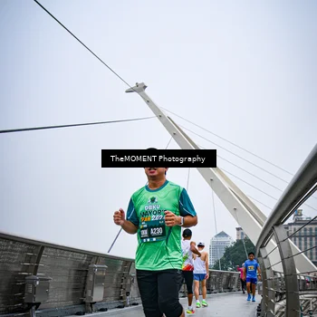 Runner Photo 8600000
