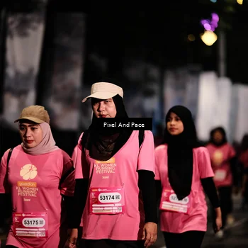 Runner Photo 8600023