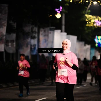 Runner Photo 8600396