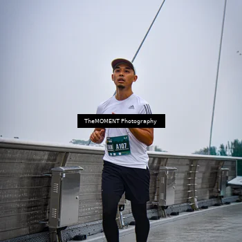 Runner Photo 8602124