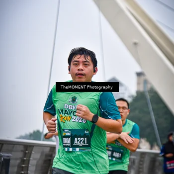 Runner Photo 8602244