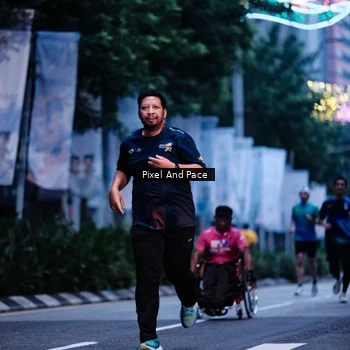 Runner Photo 8602659