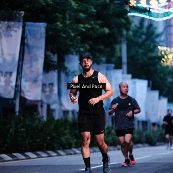 Runner Photo 8602702