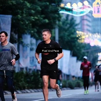 Runner Photo 8602908
