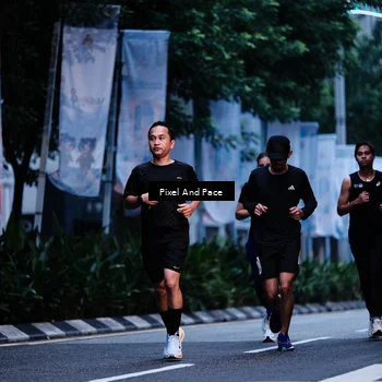 Runner Photo 8603318