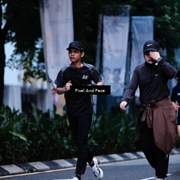Runner Photo 8603549