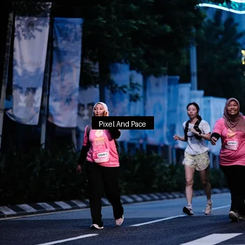 Runner Photo 8603684