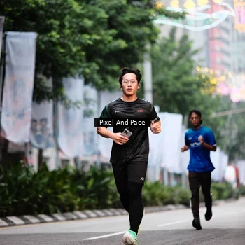 Runner Photo 8603738