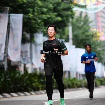 Runner Photo 8603741
