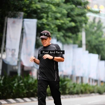 Runner Photo 8603872