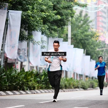 Runner Photo 8603874