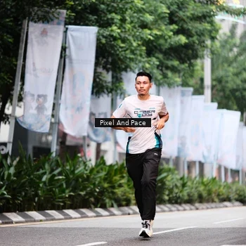 Runner Photo 8603880