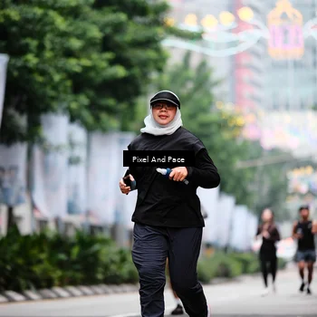 Runner Photo 8603937