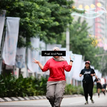 Runner Photo 8603984