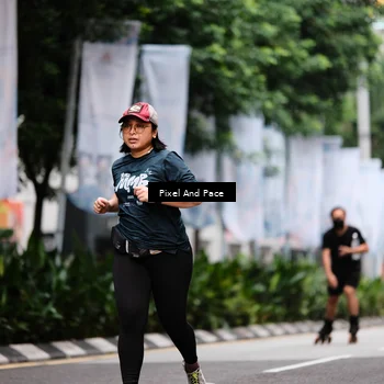 Runner Photo 8604009