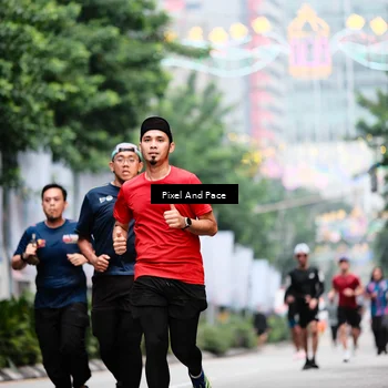 Runner Photo 8604030