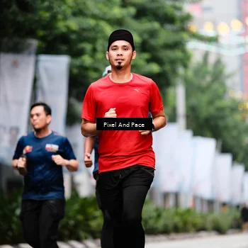 Runner Photo 8604040
