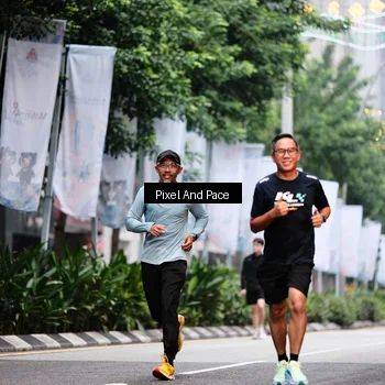 Runner Photo 8604088