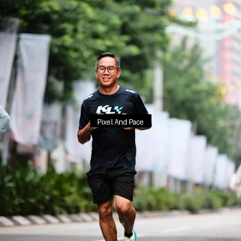 Runner Photo 8604098