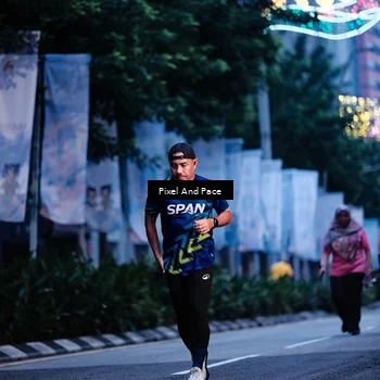 Runner Photo 8604143