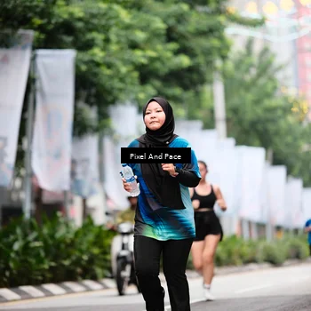 Runner Photo 8604181