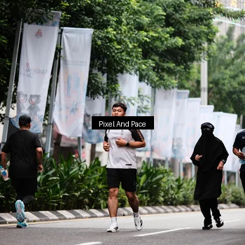 Runner Photo 8604248