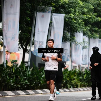 Runner Photo 8604258