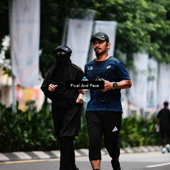 Runner Photo 8604276