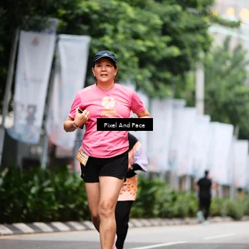 Runner Photo 8604279