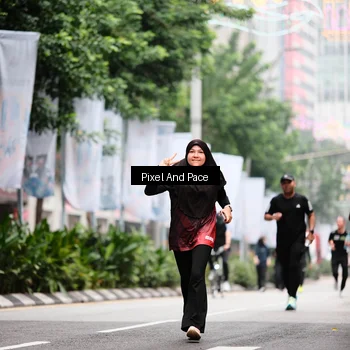 Runner Photo 8604375