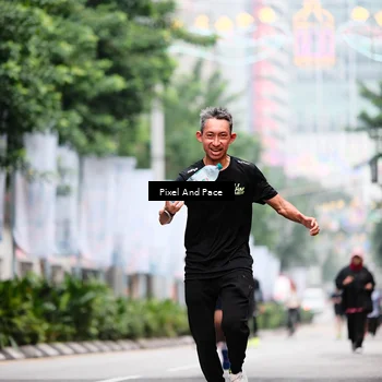 Runner Photo 8604395