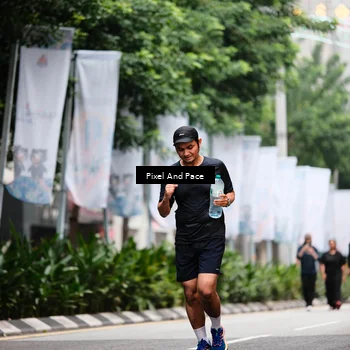 Runner Photo 8604408
