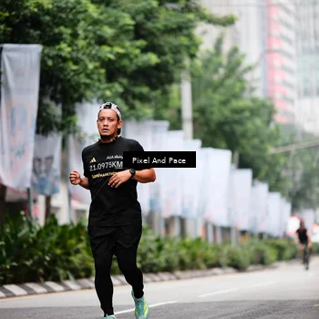 Runner Photo 8604550