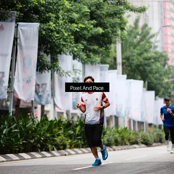 Runner Photo 8604581