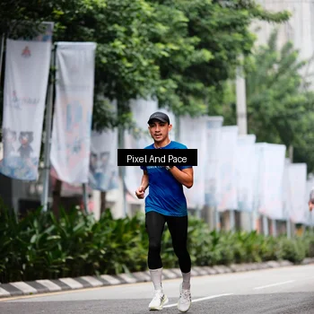 Runner Photo 8604583
