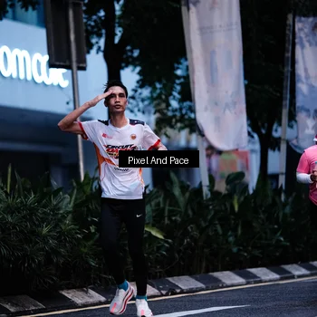 Runner Photo 8604652