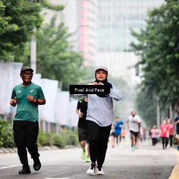 Runner Photo 8604680